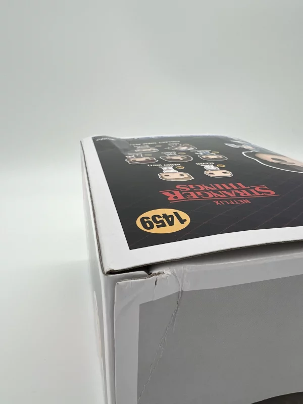 Funko POP! Stranger Things – Jonathan 1459 (beschädigt) – Bild 7