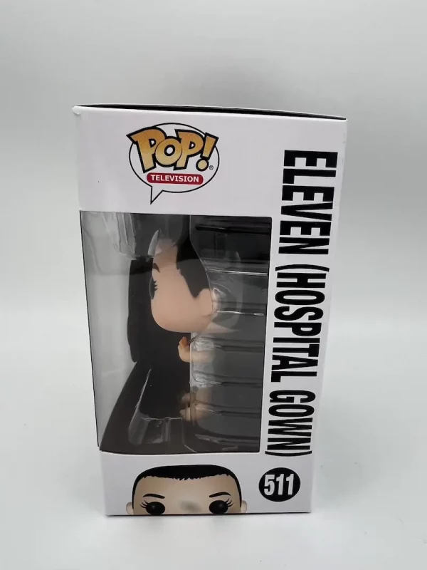 Funko POP! Stranger Things - Eleven (Hospital Gown) 511 [beschädigt] – Bild 2
