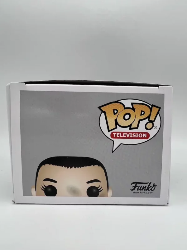 Funko POP! Stranger Things - Eleven (Hospital Gown) 511 [beschädigt] – Bild 5